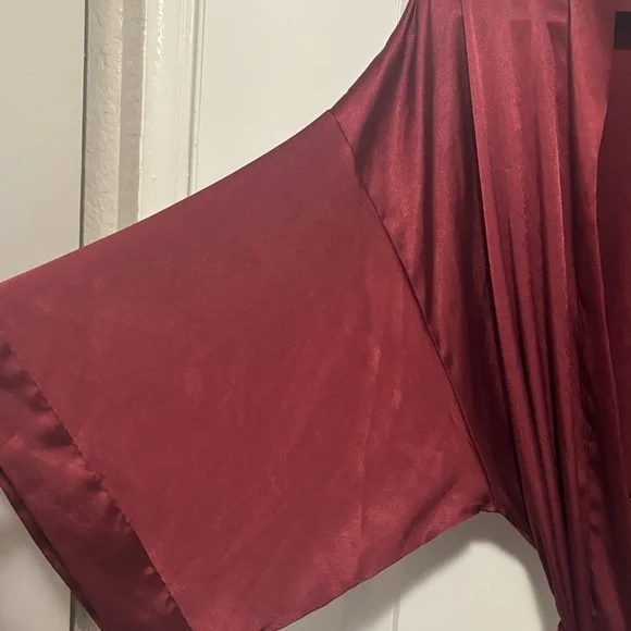 Victoria's Secret Burgundy Satin Robe - Picture 4 of 5